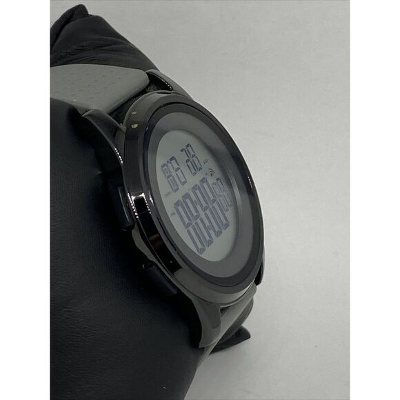 Yuink 1502 Men's Gray Rubber Strap Digital Dial Genuine Quartz Wrist Watch RQ649 - Picture 5 of 12